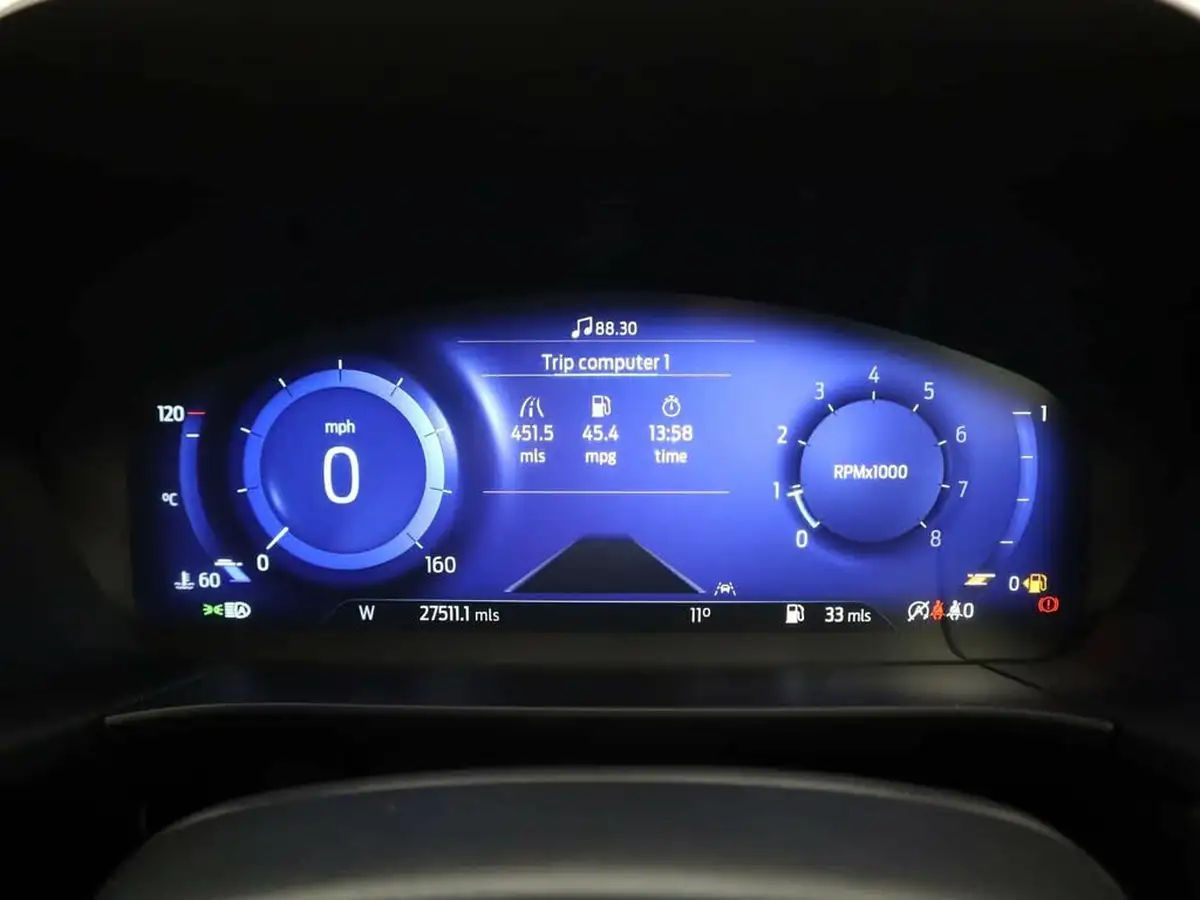 2022-ford-kuga-15t-titanium-edition-big-11