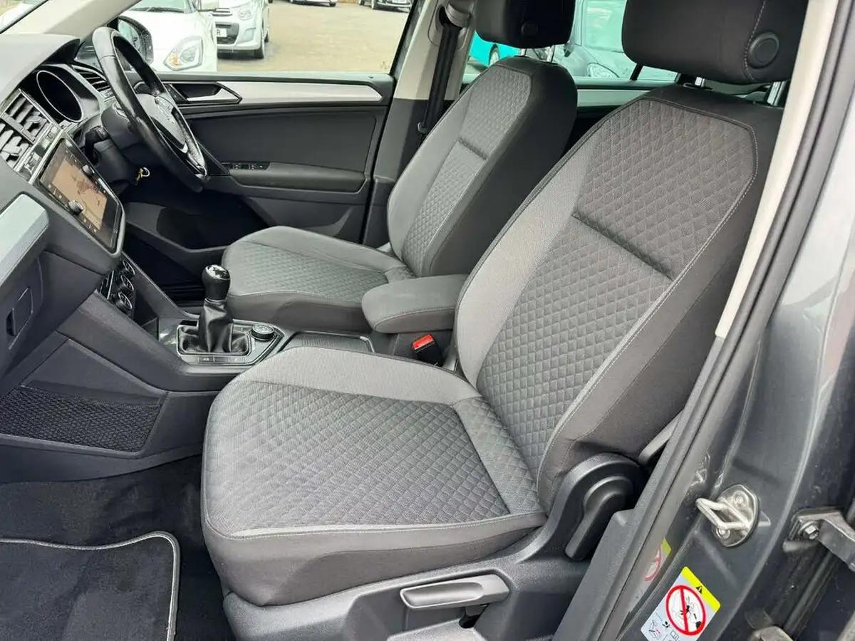 2018-volkswagen-tiguan-14-tsi-se-navigation-150ps-4motion-act-ss-big-15