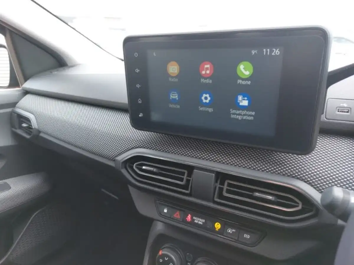2023-dacia-sandero-10-tce-comfort-90bhp-big-13