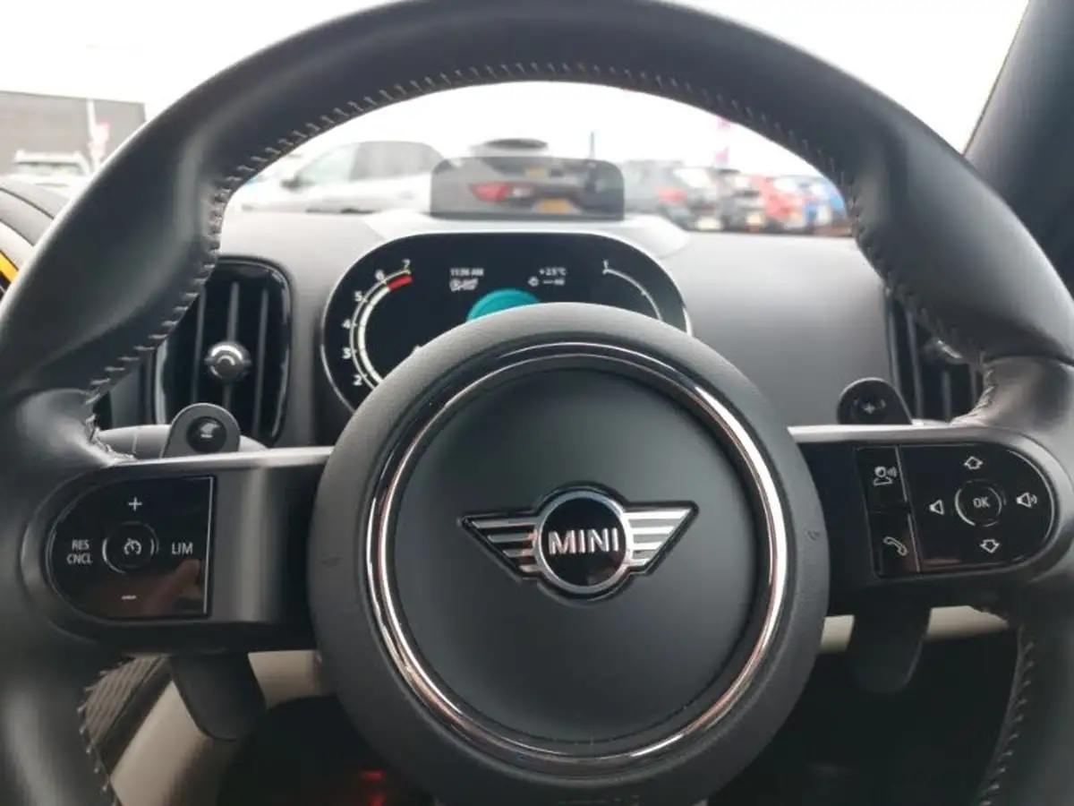 2021-mini-countryman-20-cooper-s-exclusive-auto-big-15