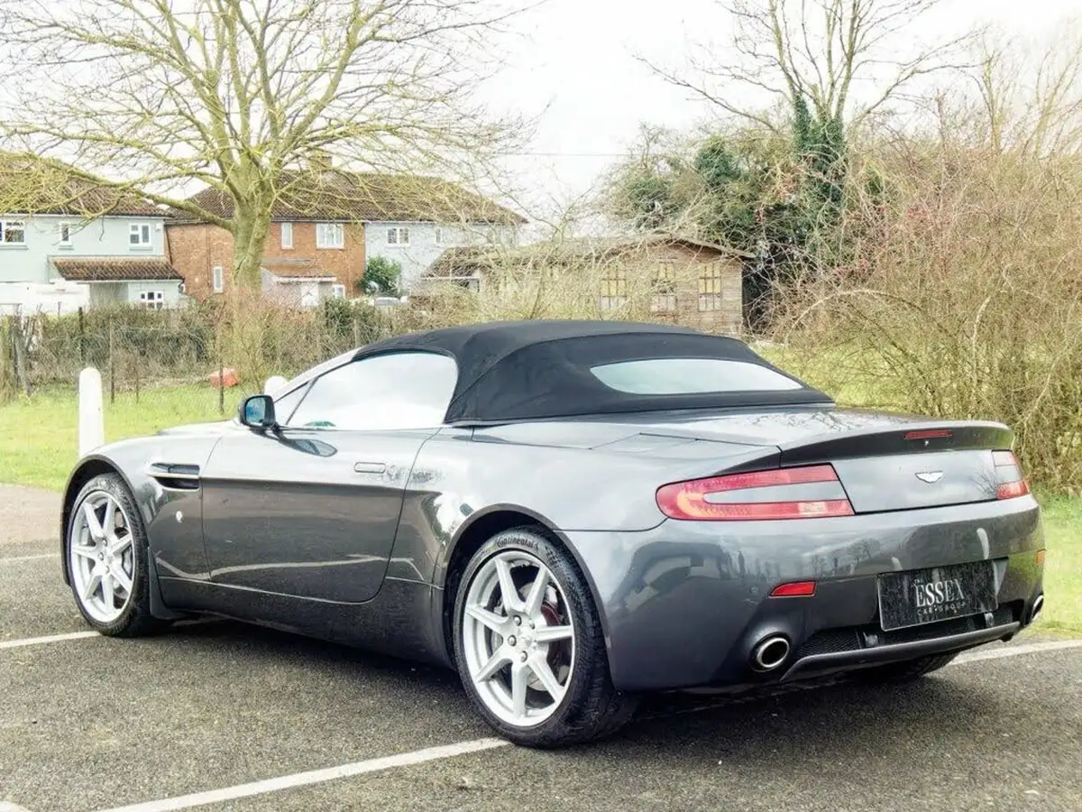 2007-aston-martin-vantage-43-roadster-convertible-big-13