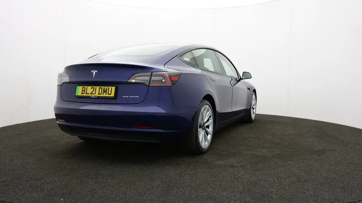 2021-tesla-model-3-e-long-range-4x4-big-76