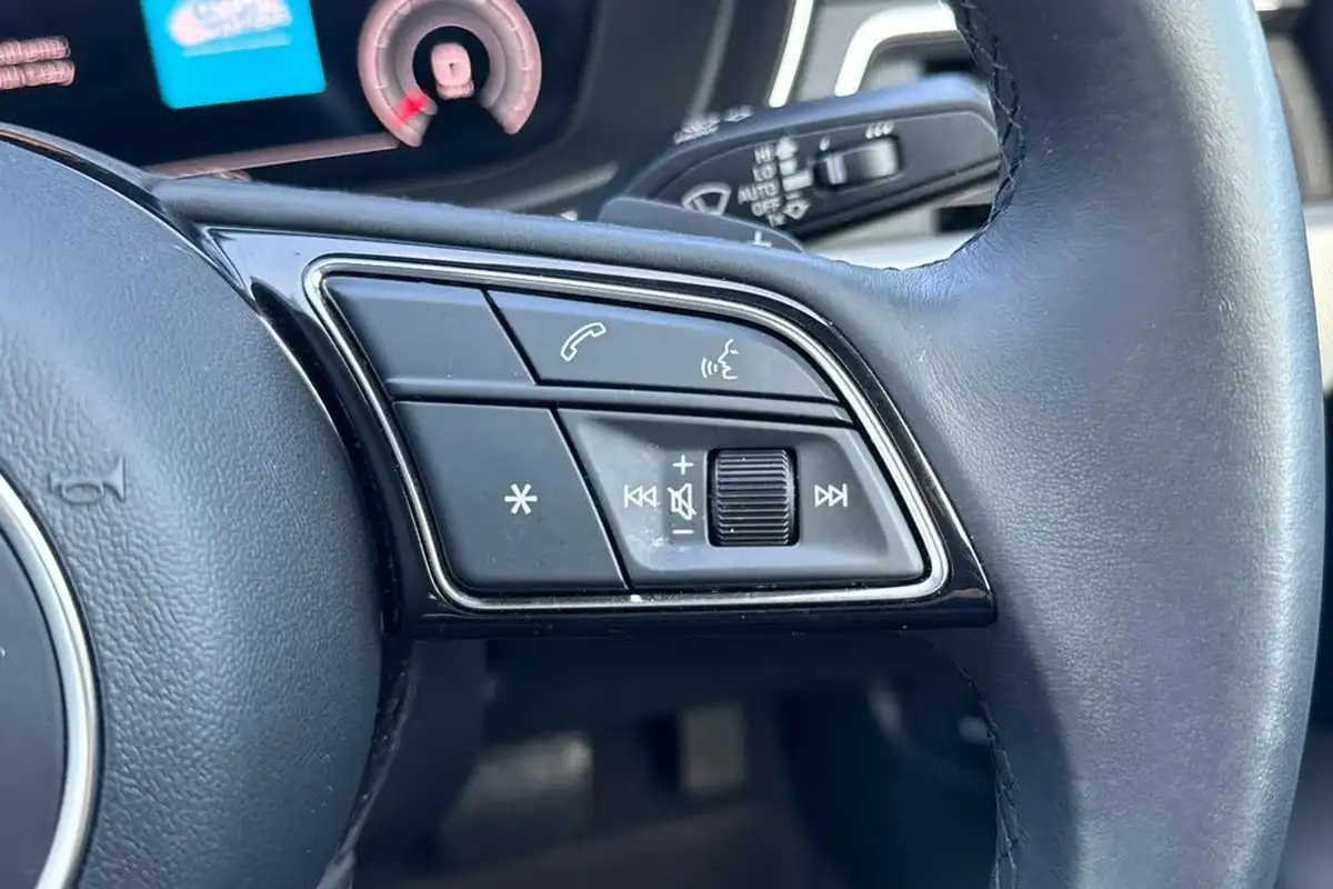 2021-audi-a4-20-30-tdi-technik-big-40