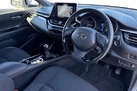 2018-toyota-c-hr-12-dynamic-small-12