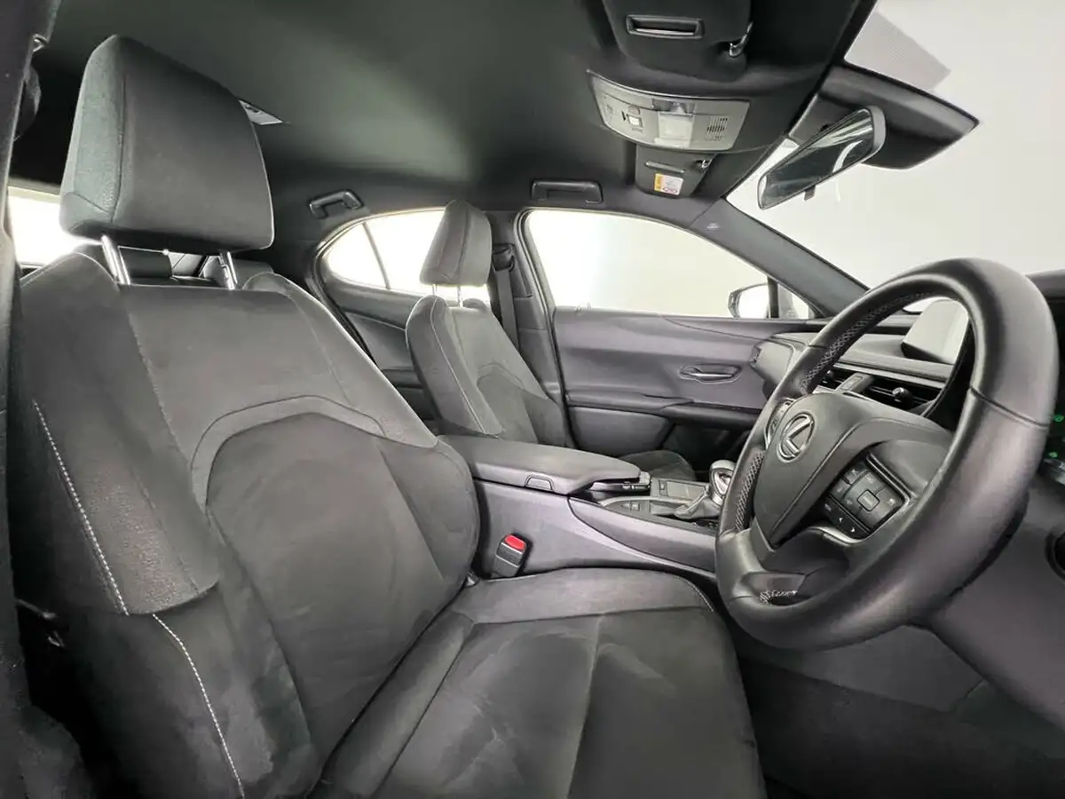 2021-lexus-ux-250h-20-ux-184bhp-without-navigation-big-10
