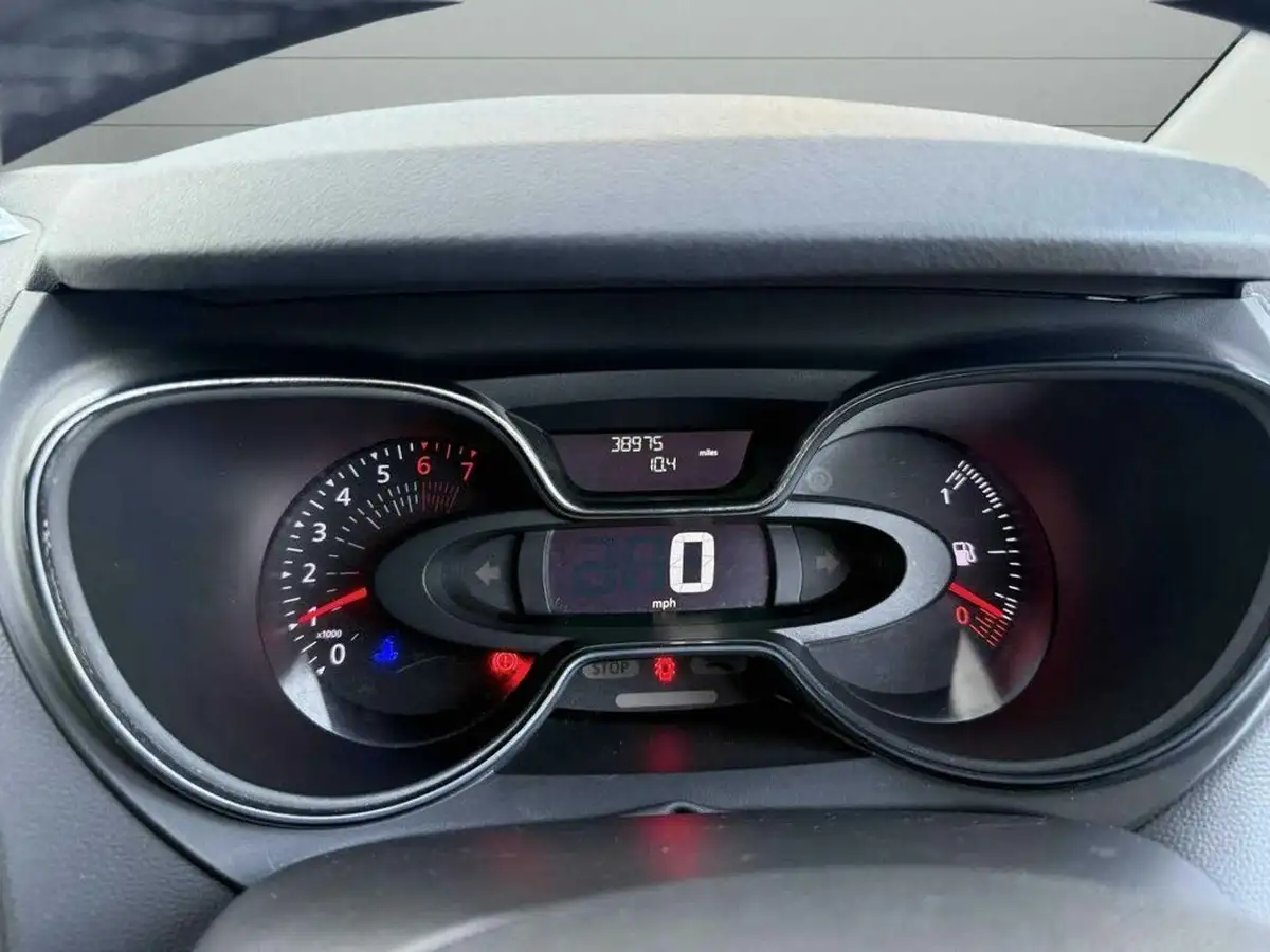 2018-renault-captur-09-tce-gt-line-big-21