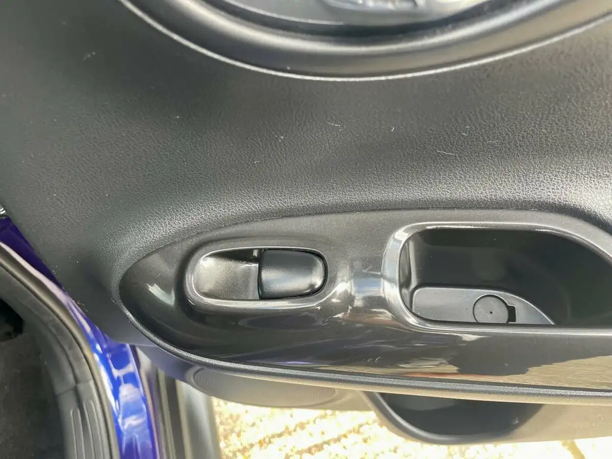 2017-nissan-juke-12-dig-t-n-connecta-ss-big-53