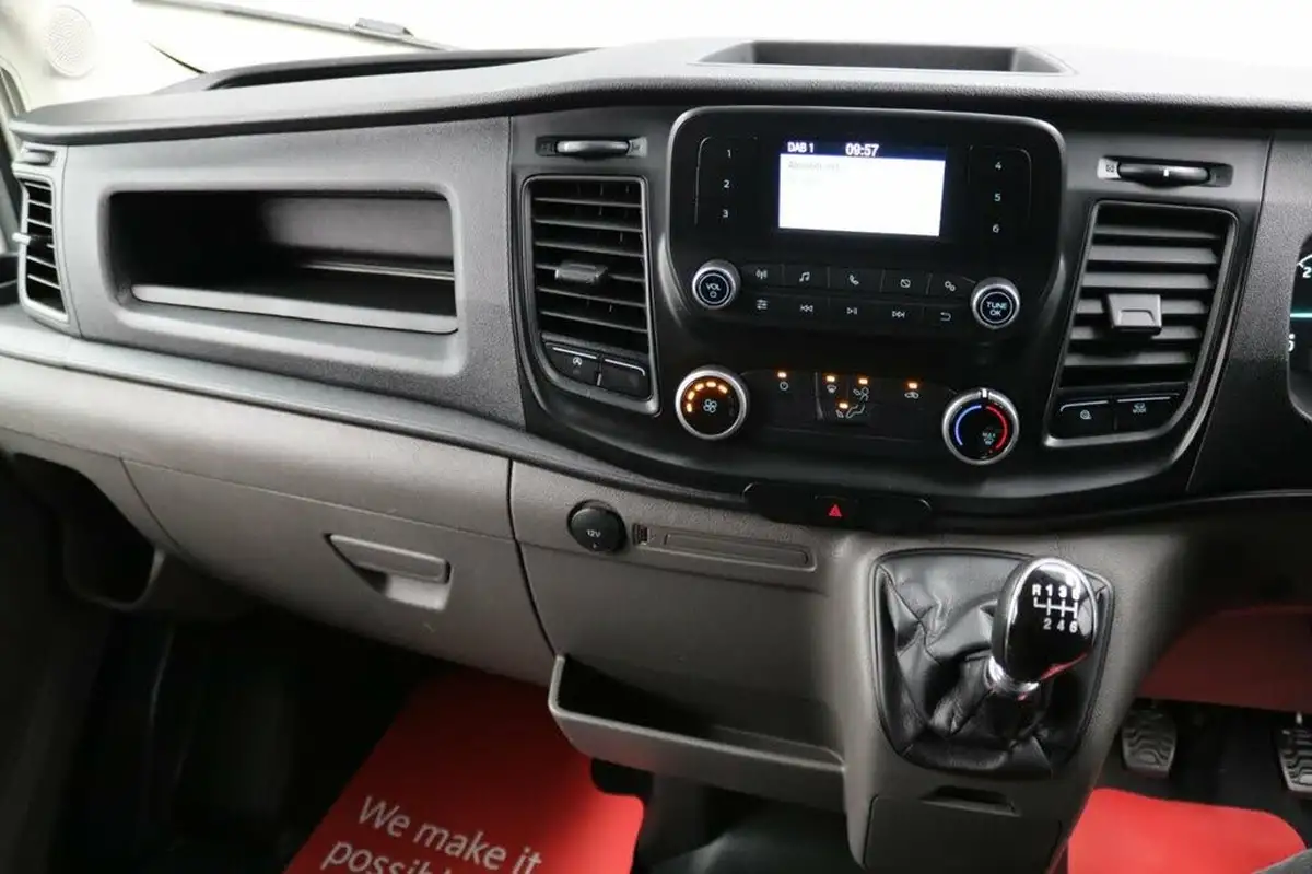 2022-ford-transit-big-41