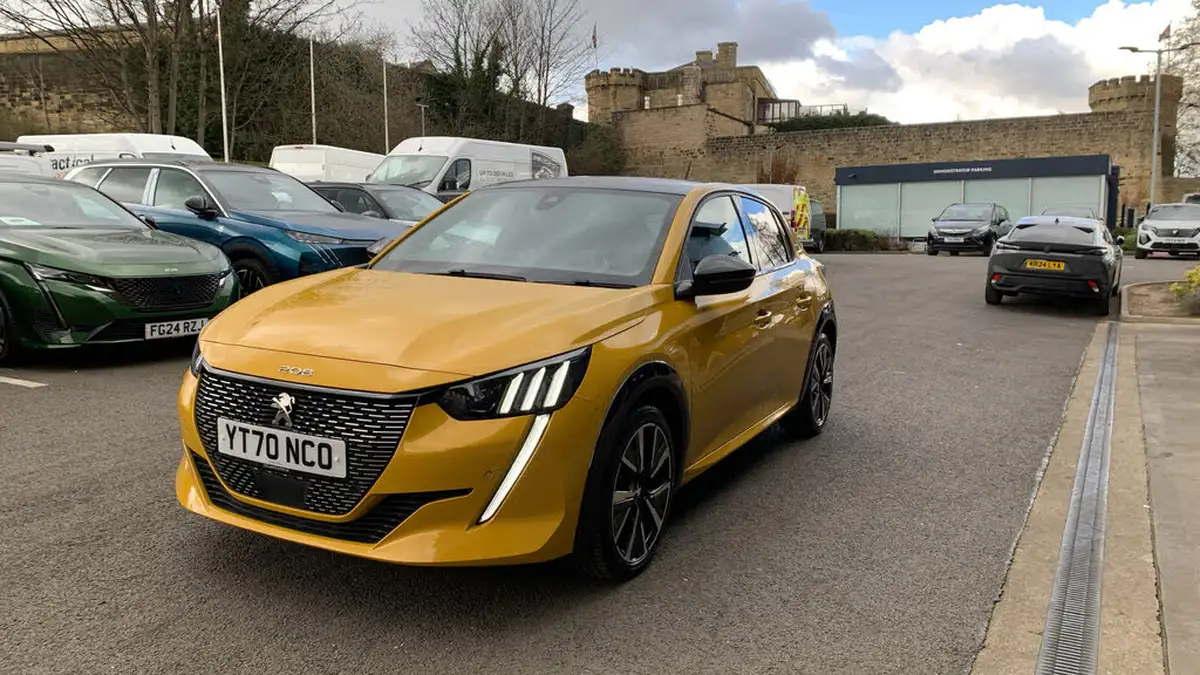 2020-peugeot-208-12-puretech-gt-line-130bhp-eat8-big-6