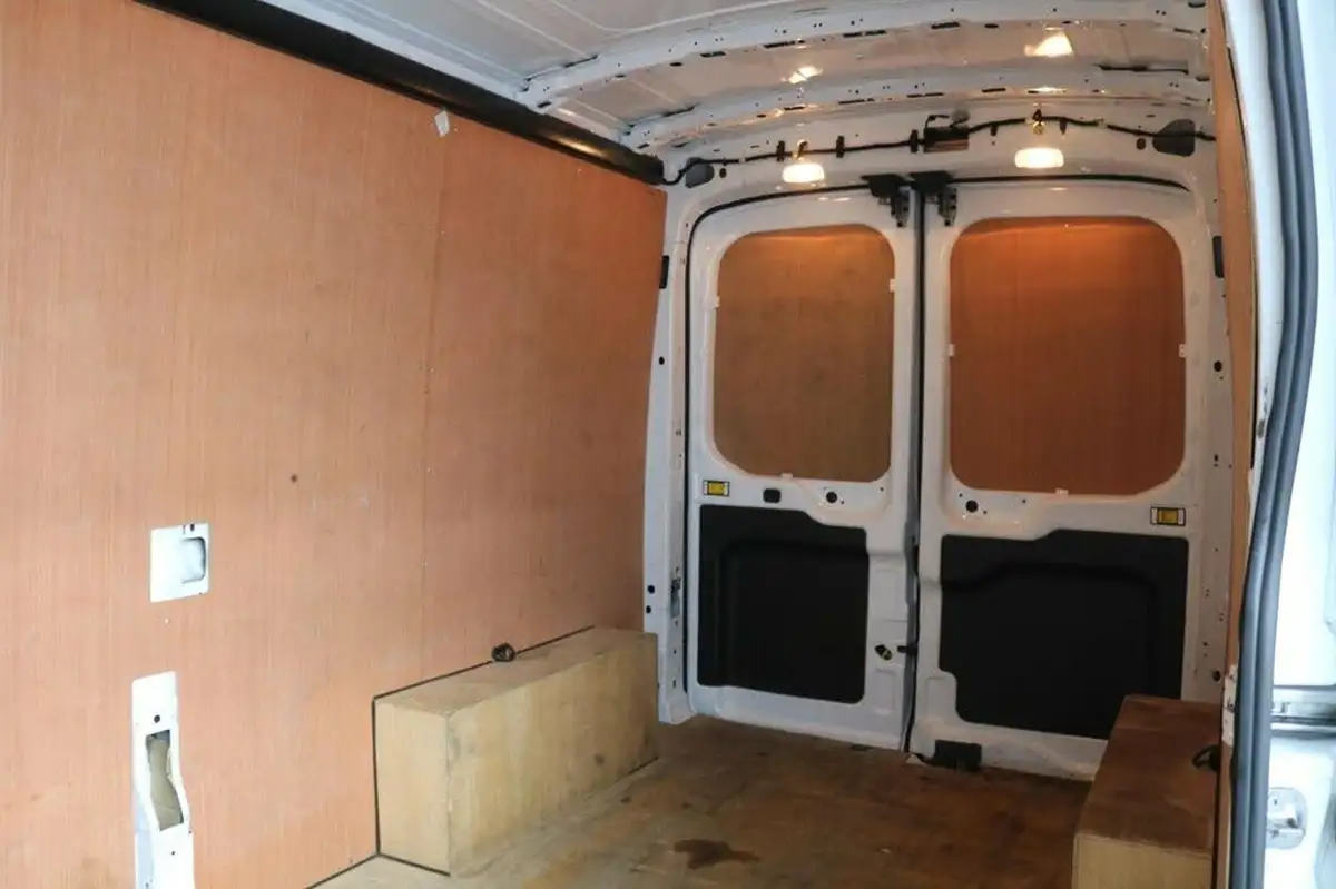 2022-ford-transit-big-14