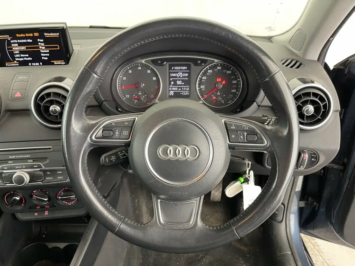 2016-audi-a1-10-tfsi-sportback-5d-big-11
