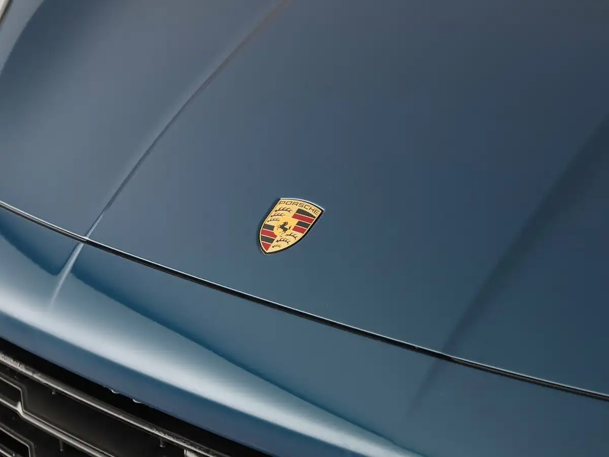 2023-porsche-cayenne-40-v8-station-wagon-big-16