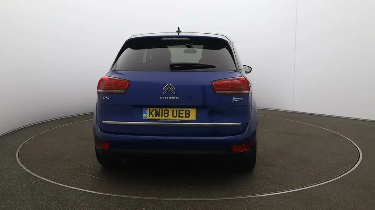 2018-citroen-c4-picasso-12-puretech-flair-big-6