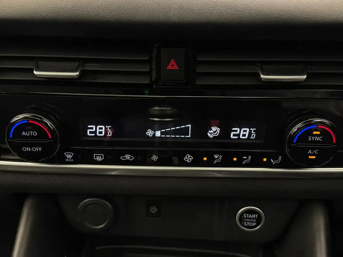 2022-nissan-qashqai-13-dig-t-premiere-edition-140ps-big-27