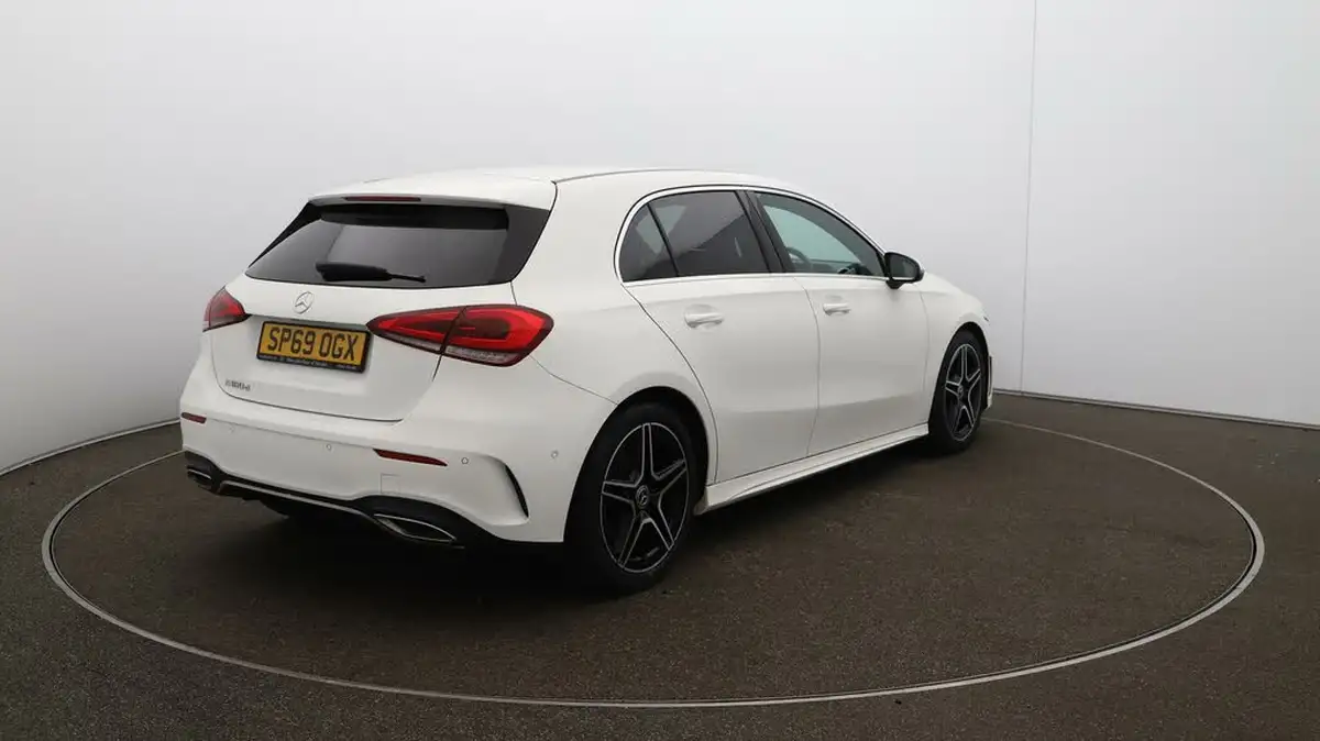2019-mercedes-benz-a-class-15d-a180d-amg-line-executive-hatchback-5d-7g-dct-big-44