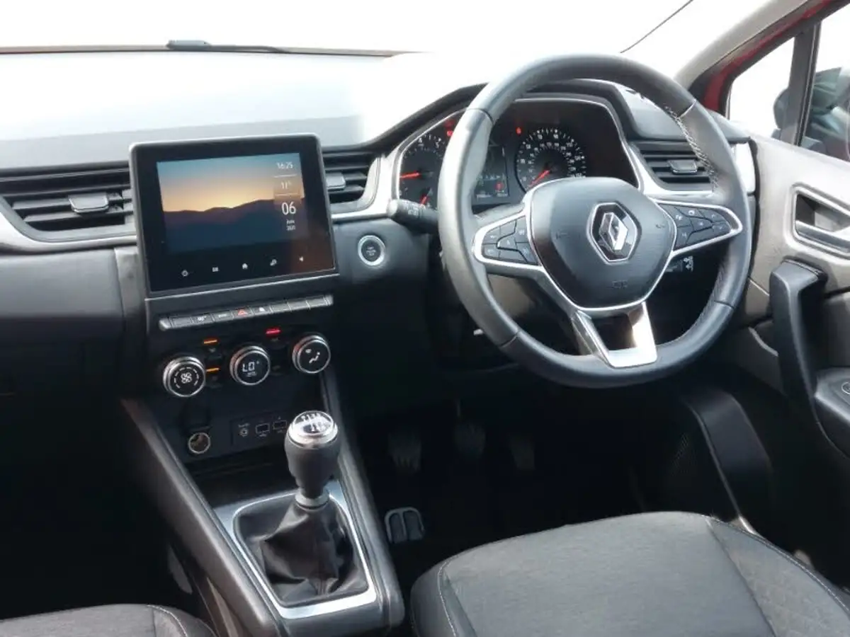 2022-renault-captur-10-tce-iconic-edition-big-12