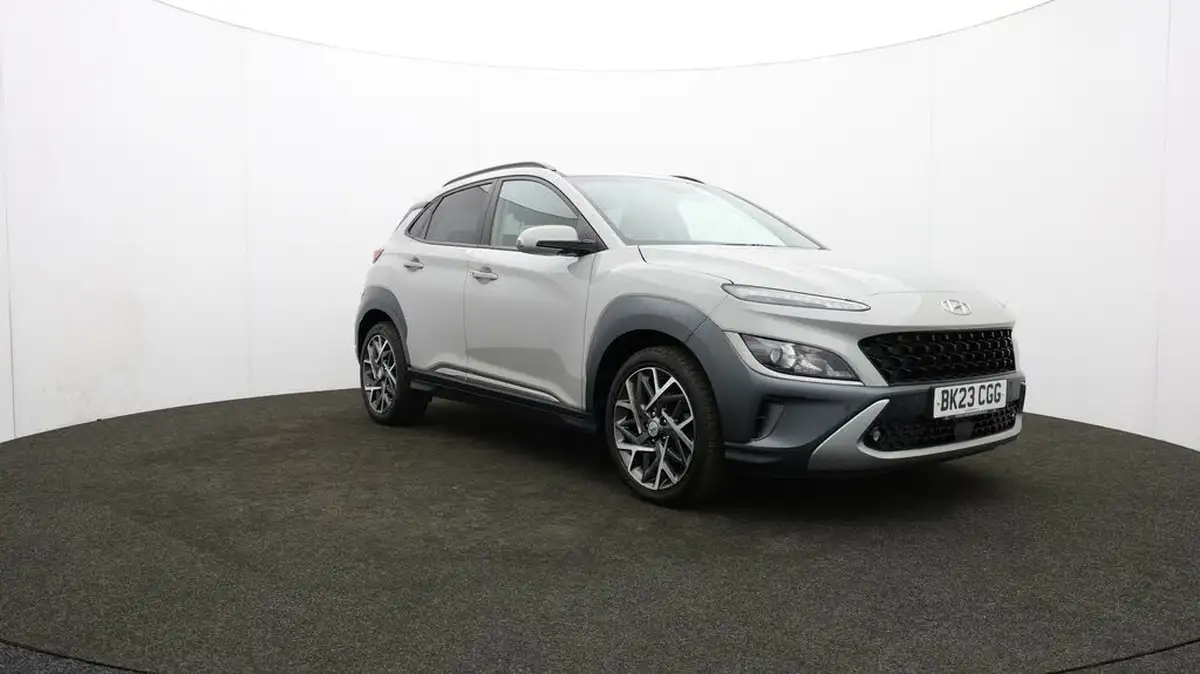 2023-hyundai-kona-16-gdi-premium-big-50