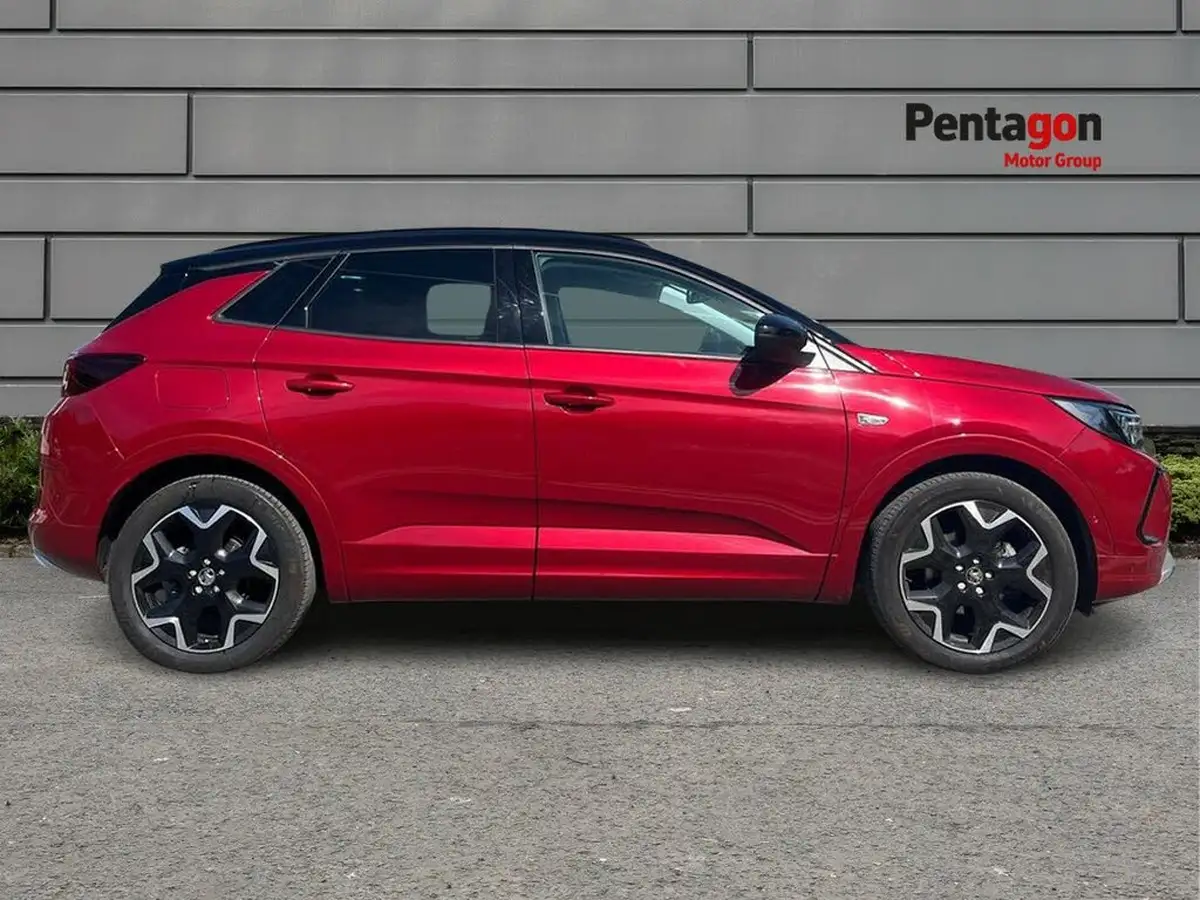 2023-vauxhall-grandland-12-ultimate-130ps-big-10