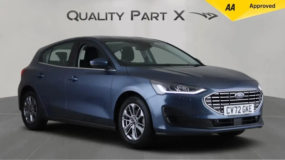 2022-ford-focus-10t-titanium-125ps-hatchback-big-0