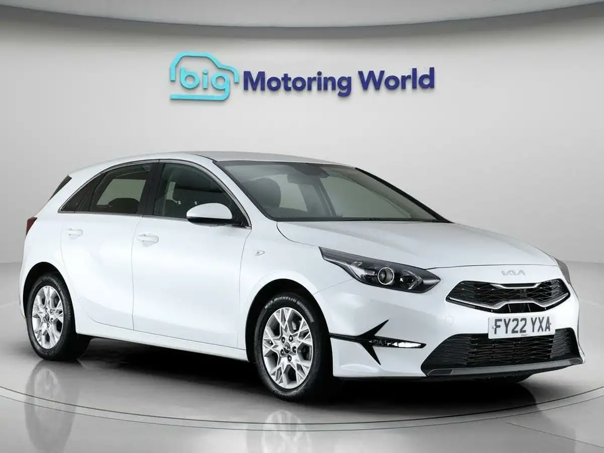 2021-kia-ceed-10-t-gdi-2-hatchback-big-76