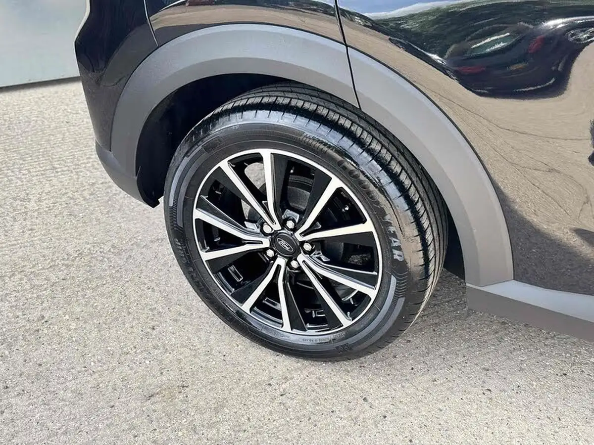 2018-mercedes-benz-a-class-16-a200-amg-line-executivess-7g-dct-big-39