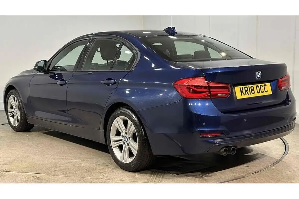 2018-bmw-3-series-20-320i-sport-saloon-4d-auto-big-4