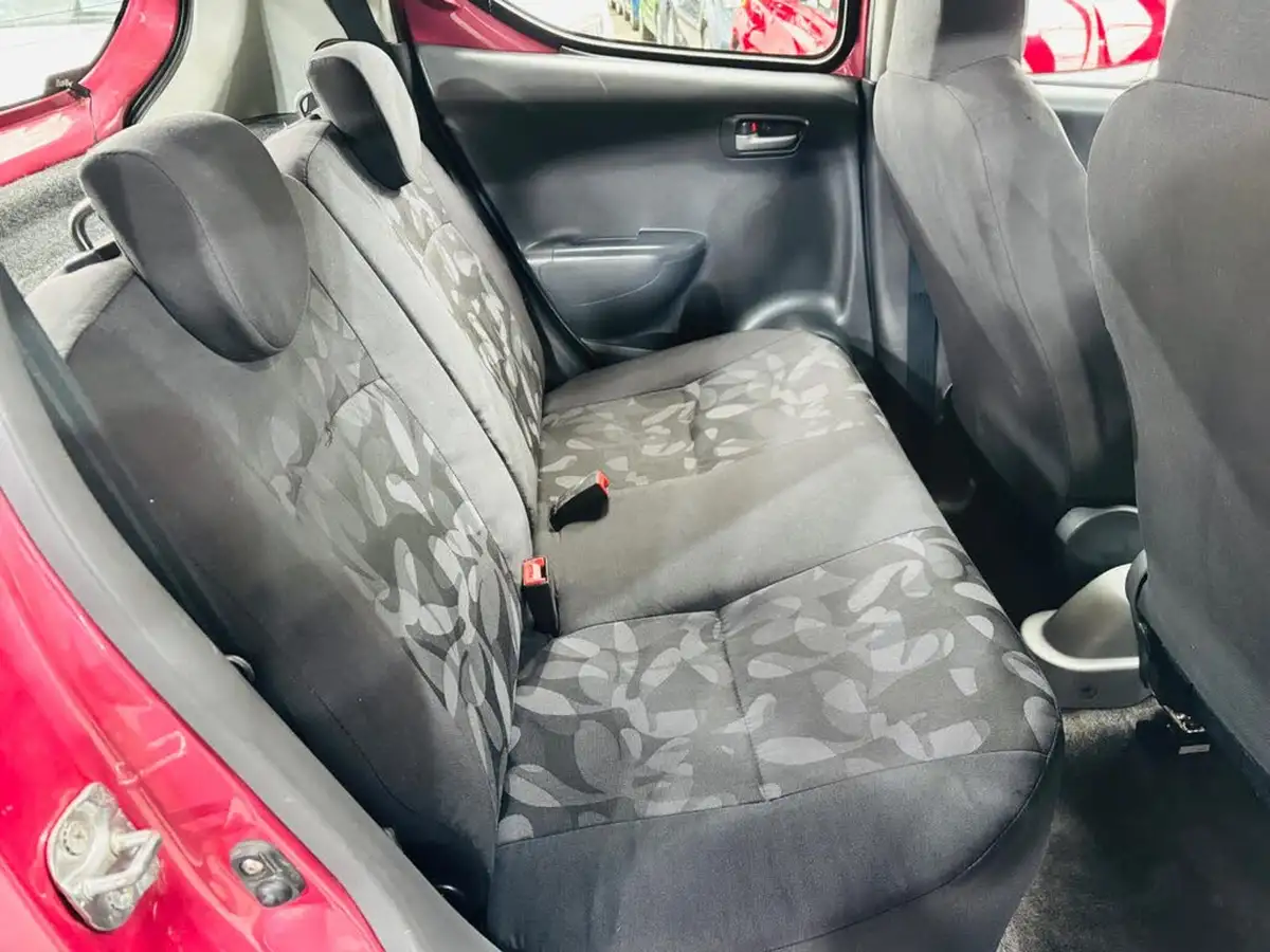 2010-suzuki-alto-10-sz4-auto-big-14