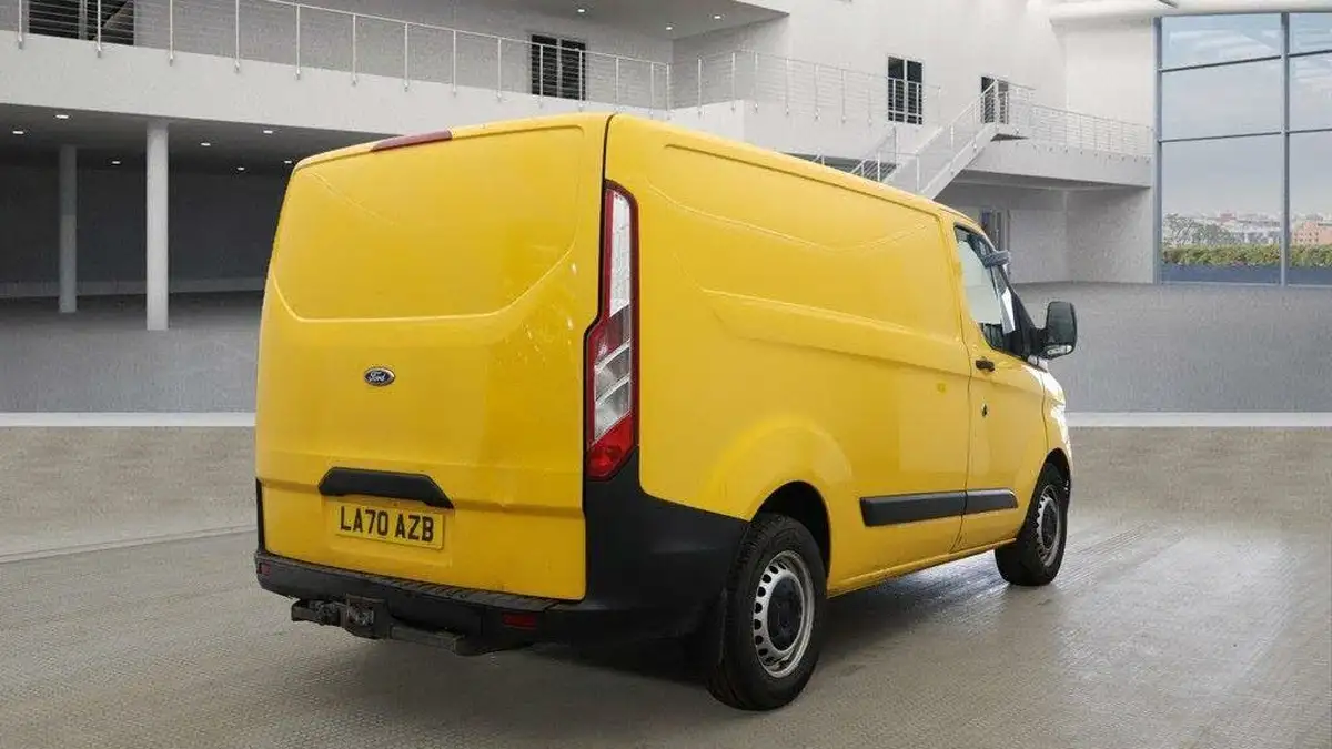 2021-ford-transit-custom-20tdci-340-l1h1-leader-130pseu6dt-big-8