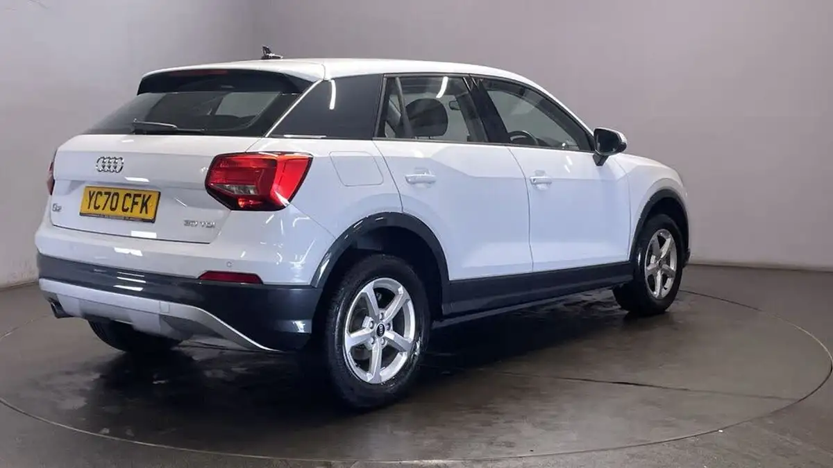 2020-audi-q2-16-30-tdi-technik-big-7