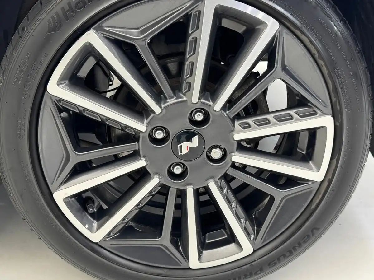 2023-hyundai-i20-10-t-gdi-n-line-dct-big-9
