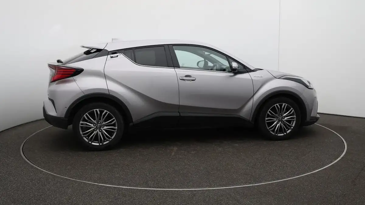 2022-toyota-c-hr-18-vvt-i-excel-big-50