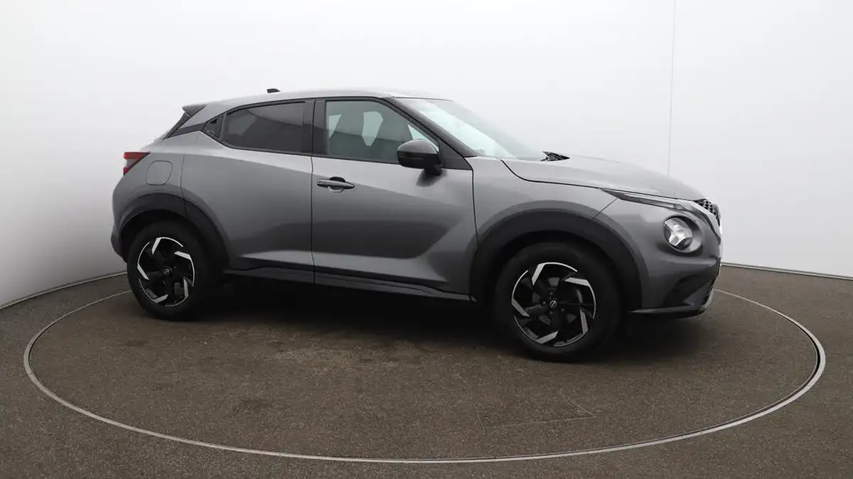 2023-nissan-juke-10-dig-t-n-connecta-dct-big-38