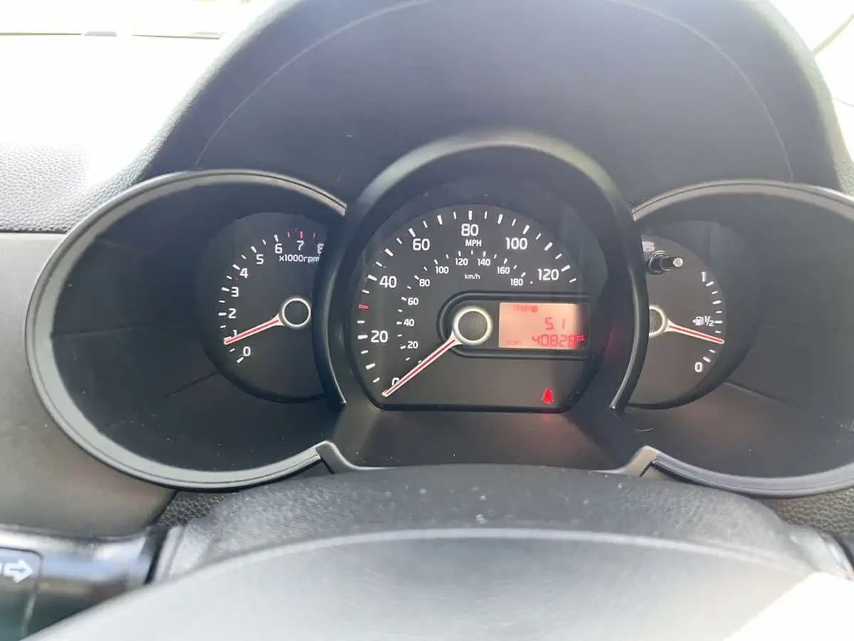 2015-kia-picanto-125-picanto-2-isg-big-10