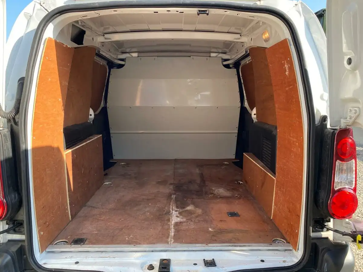2017-citroen-berlingo-16td-l2-750-lx-16bluehdi-100eu6-ss-panel-big-41