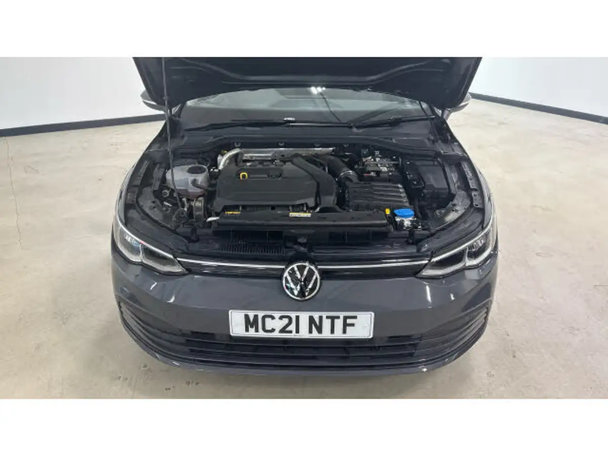 2021-volkswagen-golf-15-tsi-life-130ps-hatchback-big-7