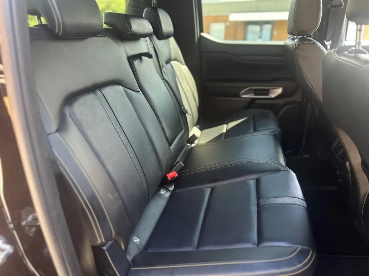 2024-ford-ranger-20-ecoblue-wildtrak-double-cab-205pseu6d-big-35