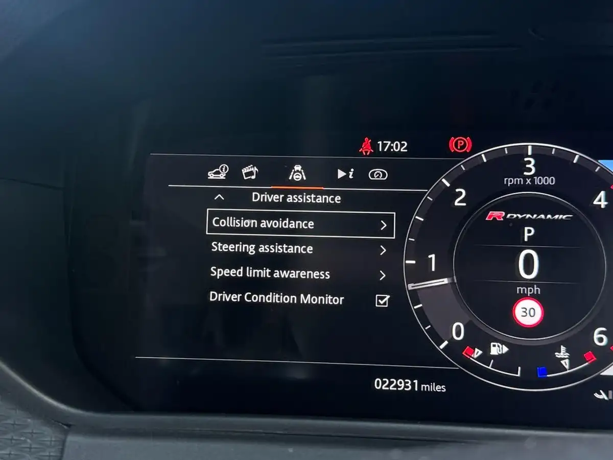 2020-land-rover-range-rover-velar-20-d180-r-dynamic-se-big-26