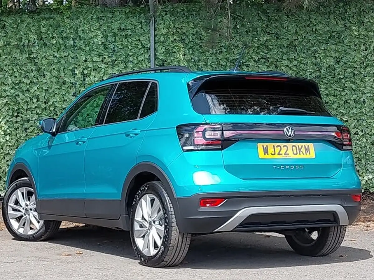 2022-volkswagen-t-cross-10-tsi-se-110ps-dsg-big-1