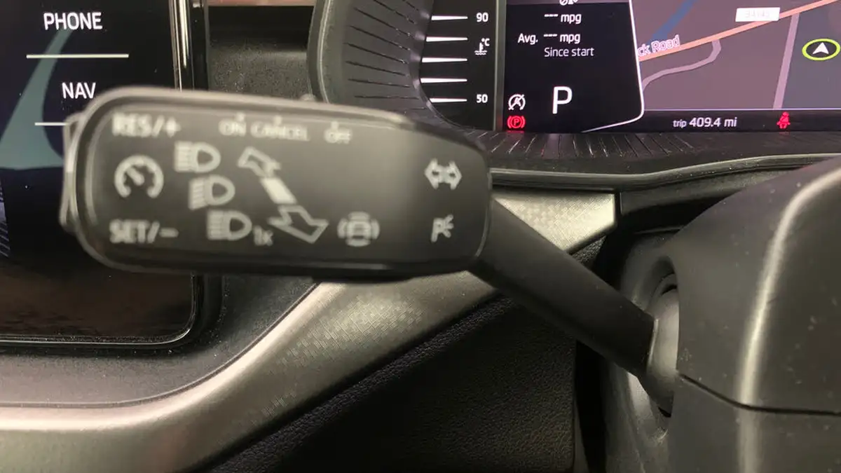 2021-skoda-scala-15-tsi-se-l-dsg-big-32