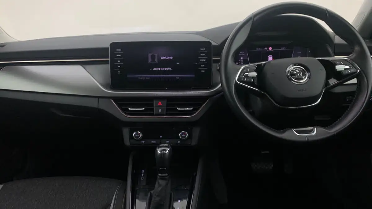 2021-skoda-scala-15-tsi-se-l-dsg-big-8