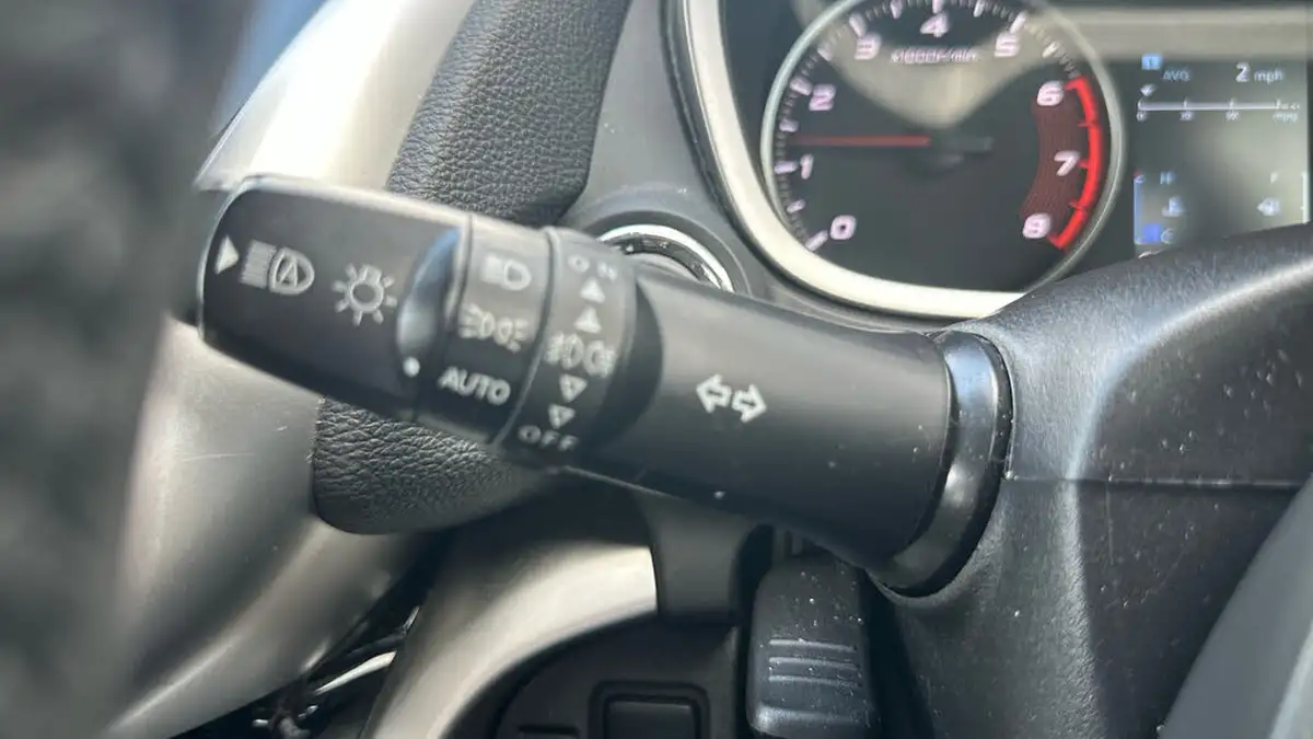 2019-mitsubishi-eclipse-cross-15-3-big-26