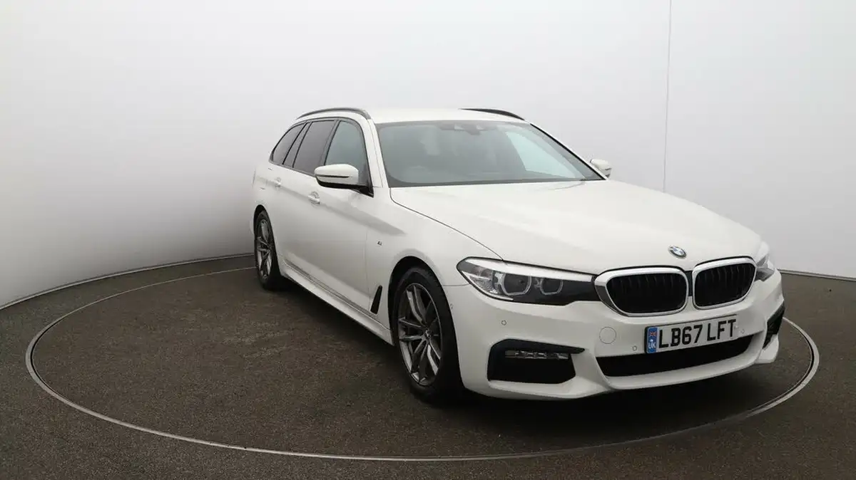 2017-bmw-5-series-20td-520d-m-sport-touring-5d-big-36