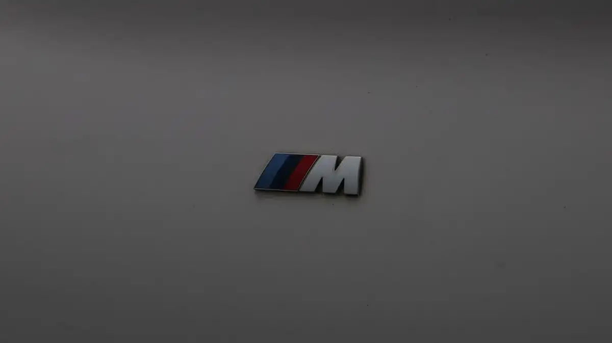 2017-bmw-5-series-20td-520d-m-sport-touring-5d-big-20