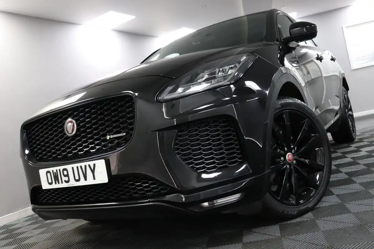 2019-jaguar-e-pace-20-i4d-r-dynamic-hse-180ps-big-31