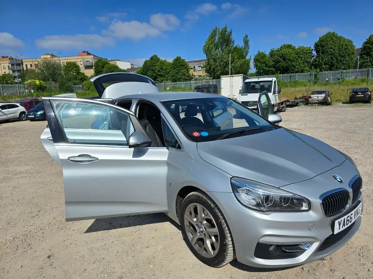 2017-bmw-2-series-15-225xe-phev-luxury-big-5
