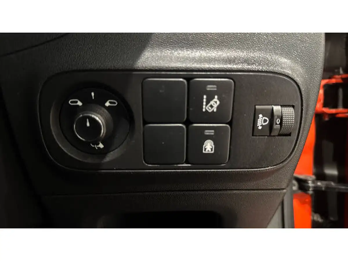 2019-citroen-c3-15bluehdi-flair-big-22