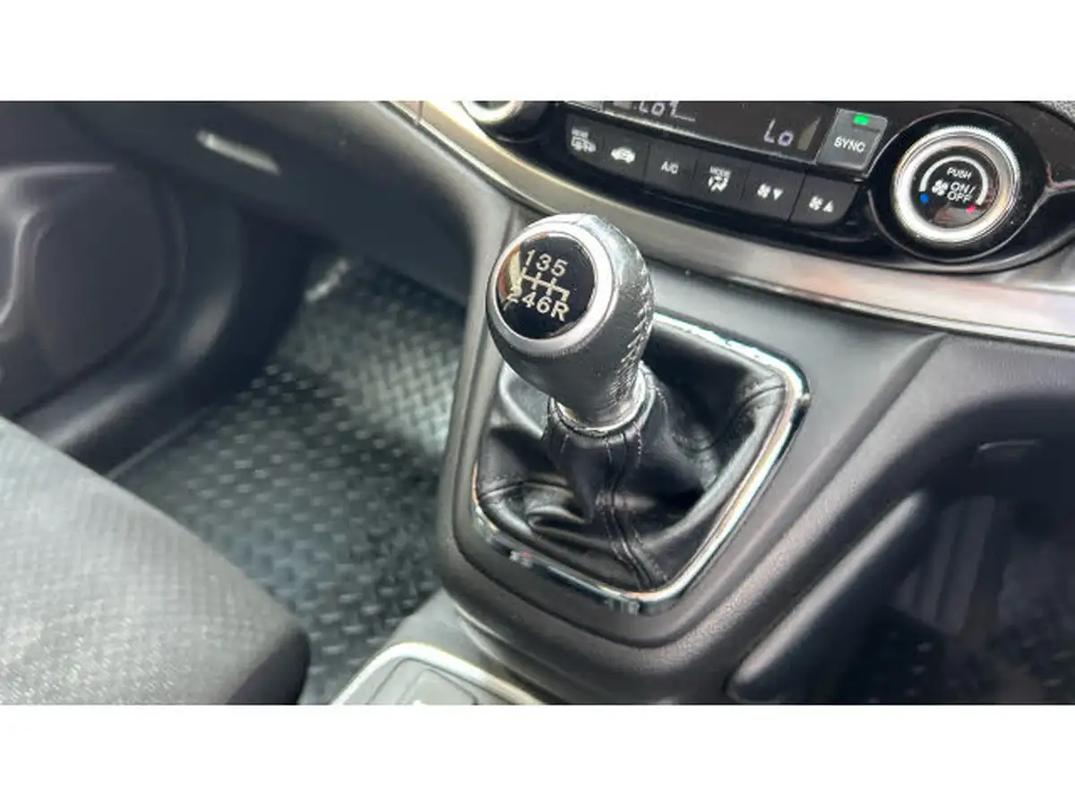 2018-honda-cr-v-20-i-vtec-se-plus-navi-2wdss-big-17