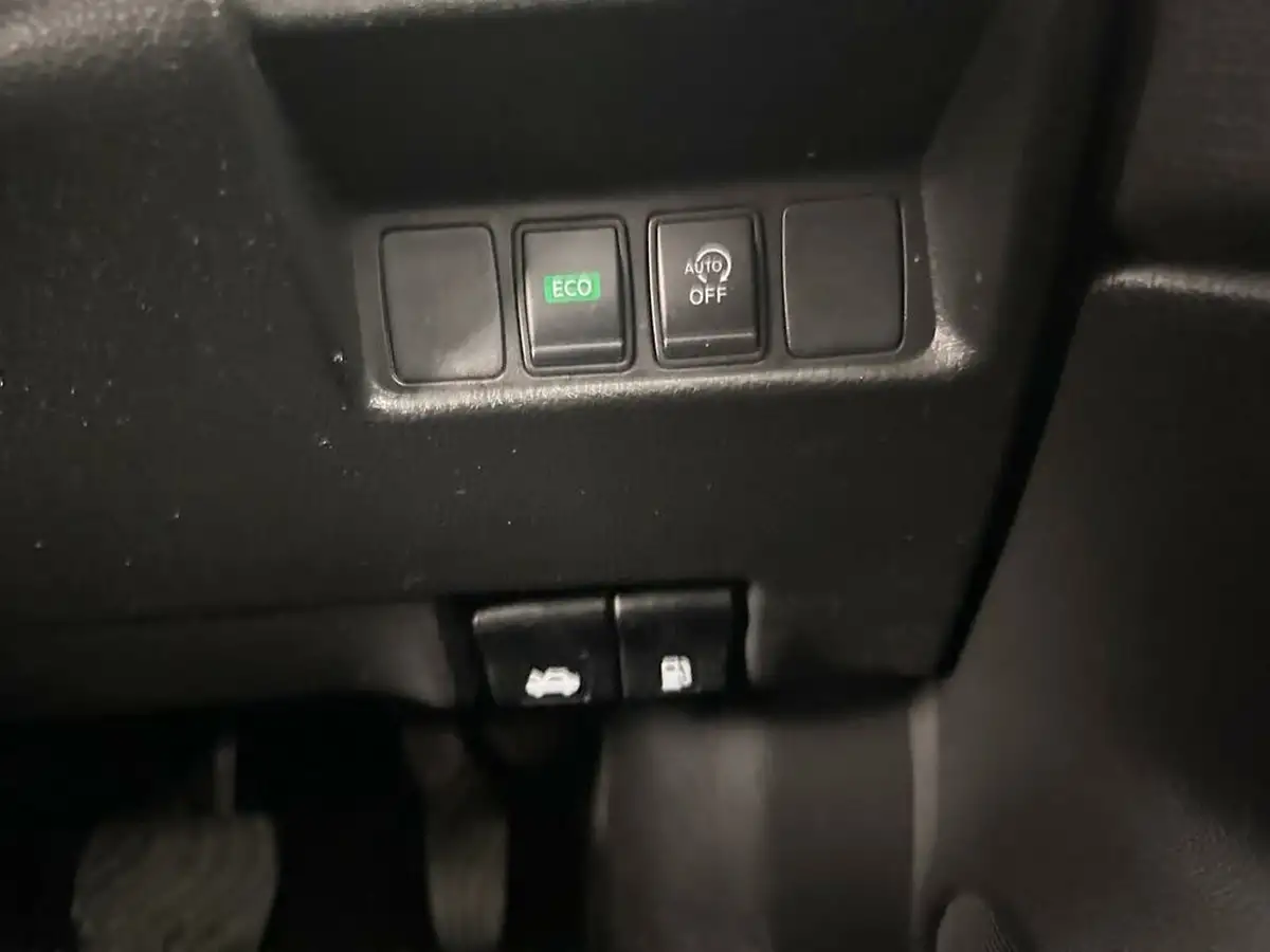 2019-nissan-qashqai-15dci-acenta-premium-17in-alloys-dct-big-28