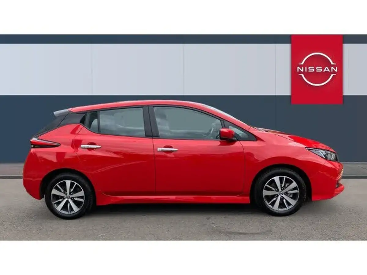 2020-nissan-leaf-e-acenta-big-4