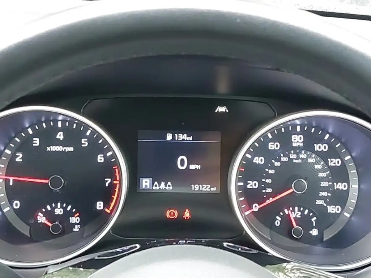 2020-kia-xceed-10-t-gdi-2-big-10